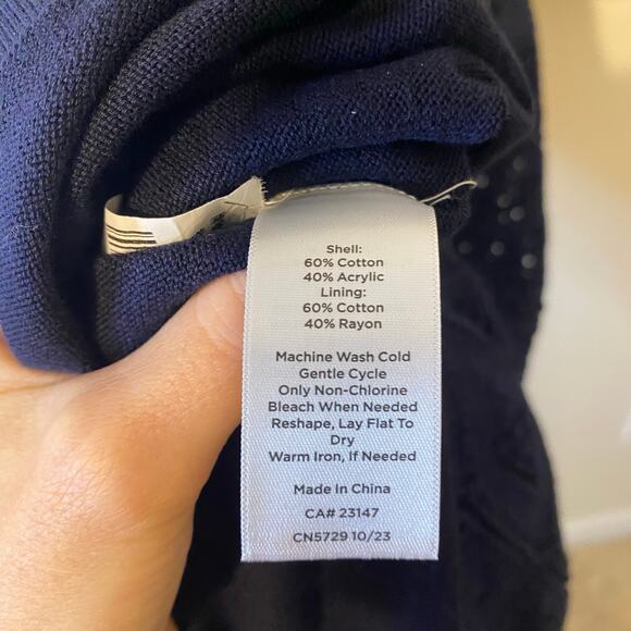 Talbots Navy Blue Crochet Knit Sweater Dress Size Medium Petite - Picture 6 of 9